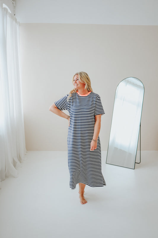 Kleid Art.Nr. Q4082 (versch. Farben)