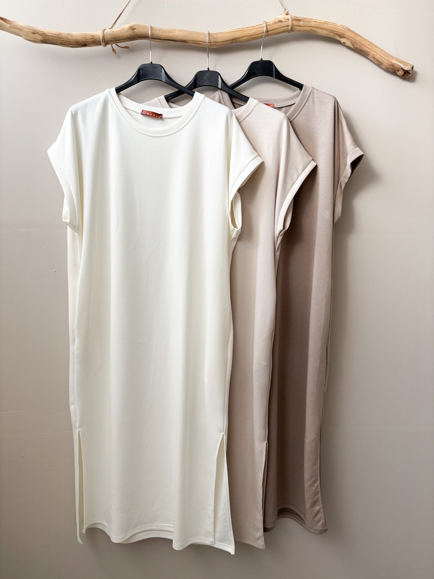 Kleid Art.Nr. 3304 (versch. Farben)