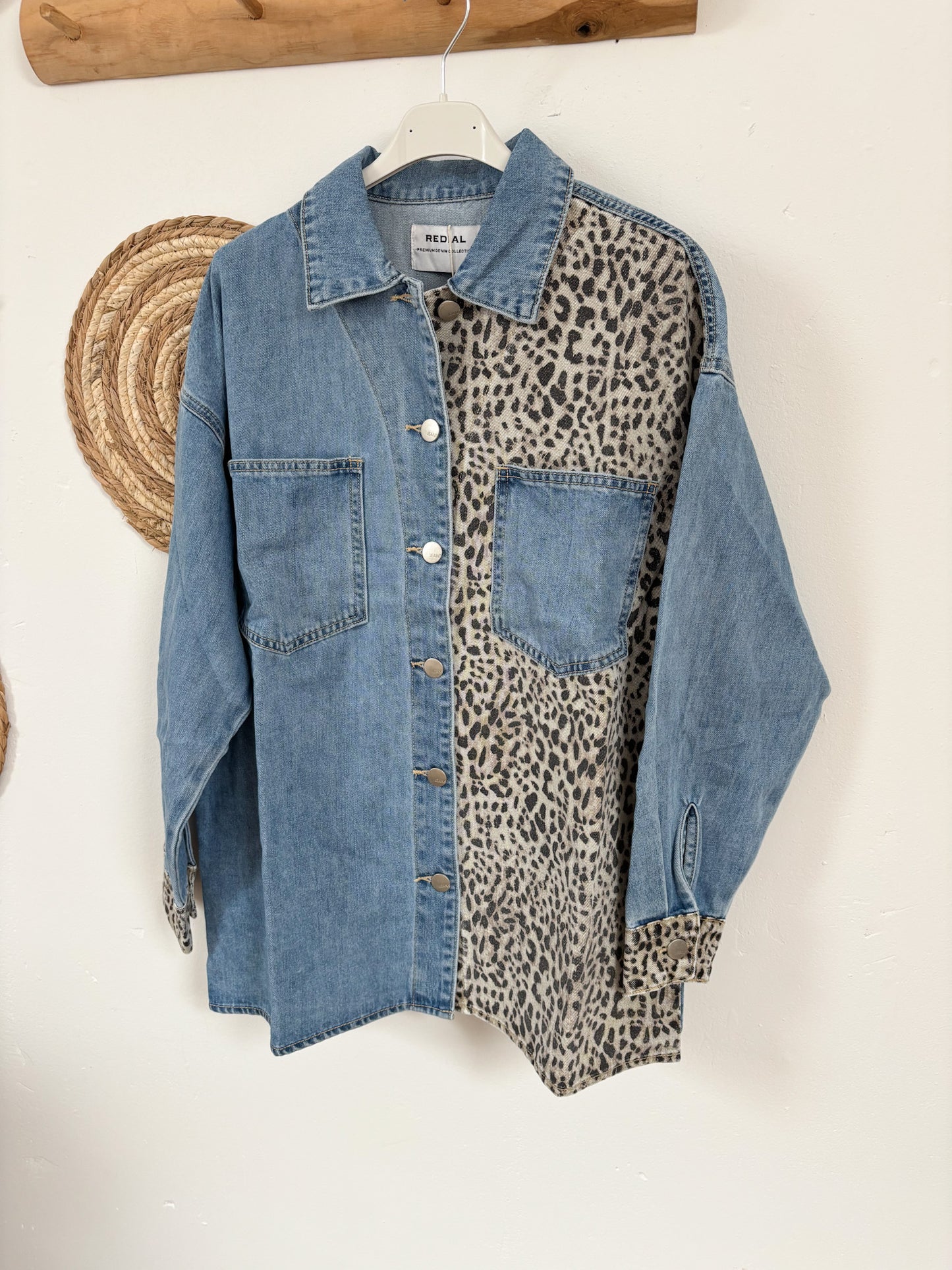 Jeanshemd leo details