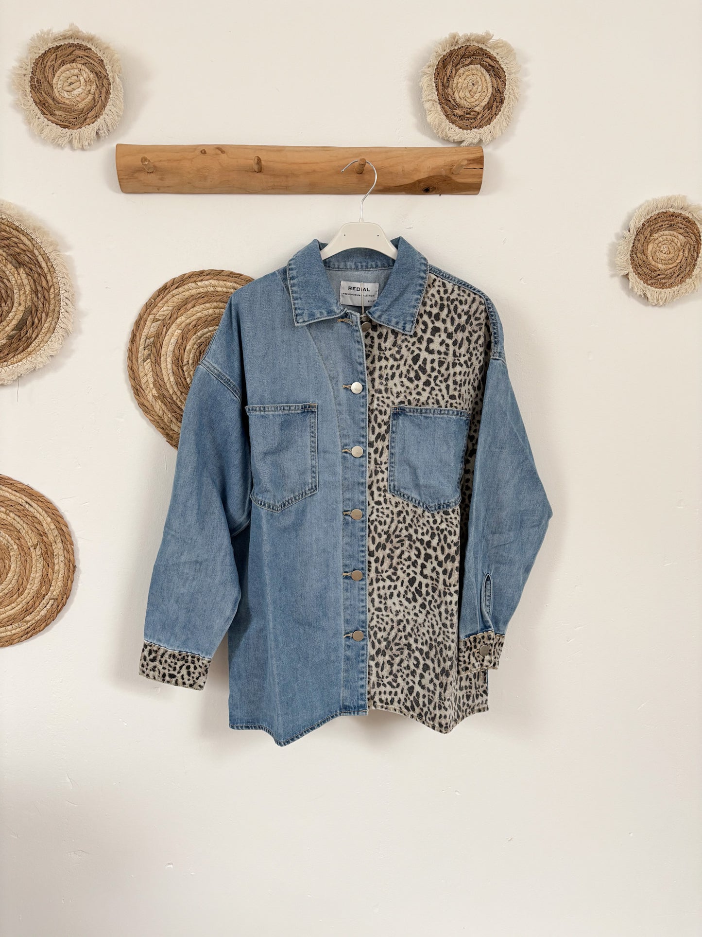 Jeanshemd leo details